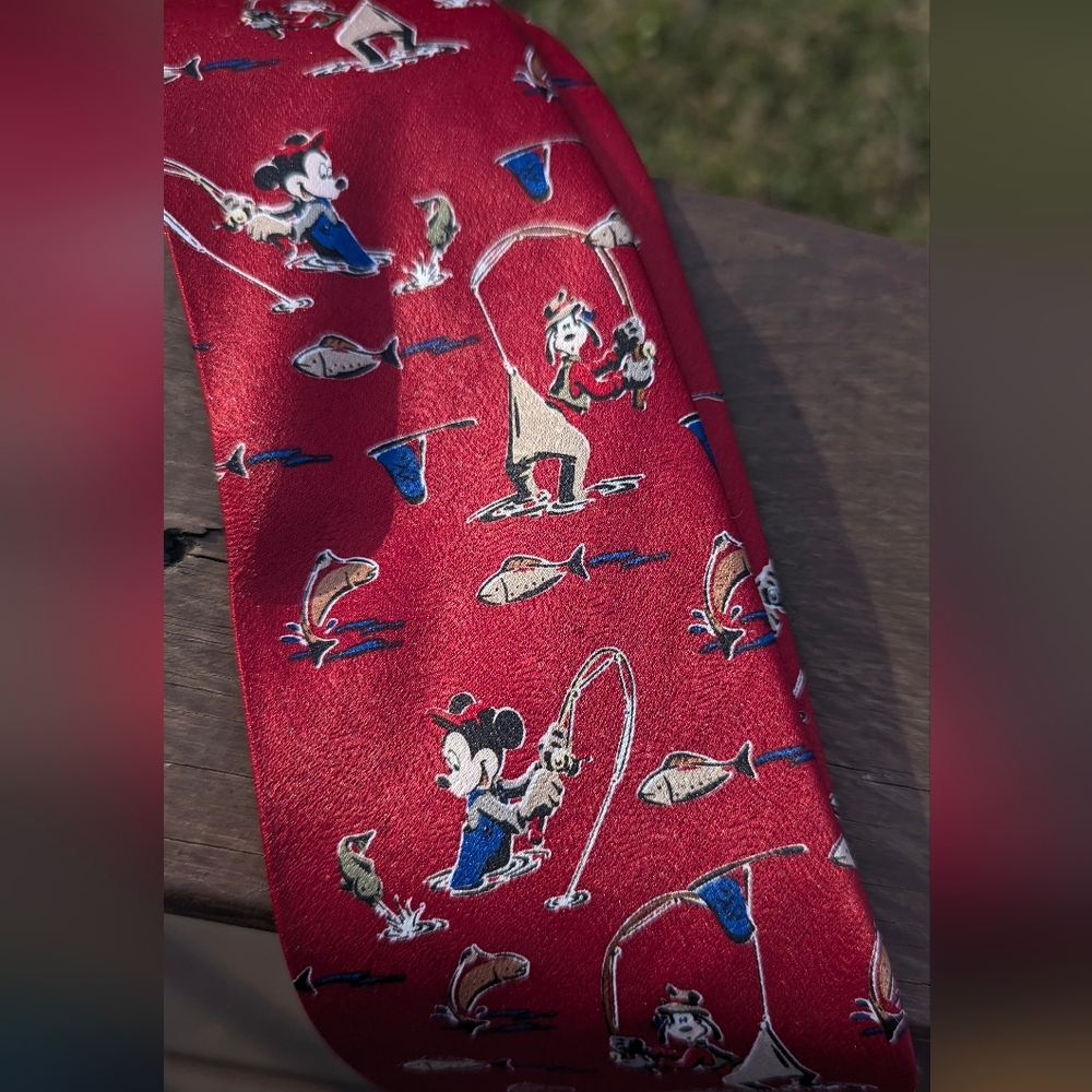 90s Mickey Unlimited Fishing Tie